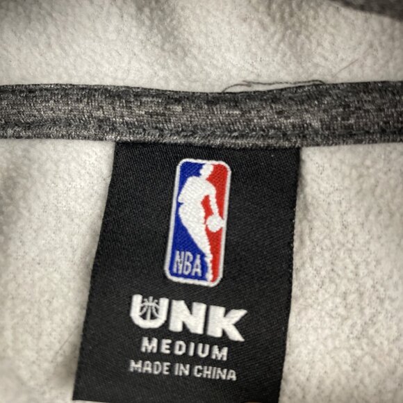UNK Portland Trail Blazers Hoodie Men’s M Gray NBA Basketball - Picture 6 of 9